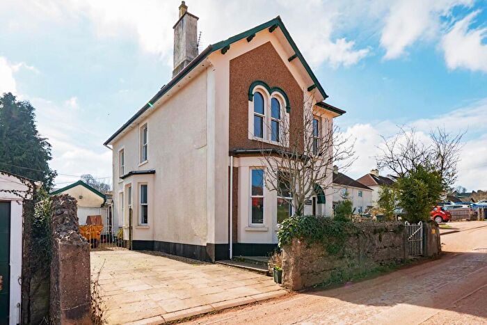 3 Bedroom Detached House For Sale In Sidmouth Road, Colyton, EX24