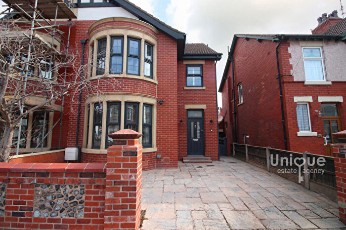 3 Bedroom Semi-Detached House For Sale In Abercrombie Road, Fleetwood, FY7