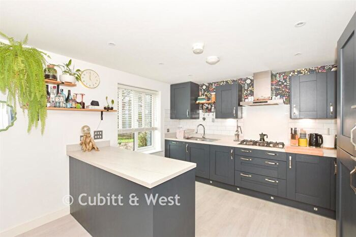 4 Bedroom Detached House For Sale In Tansy Place, Lindfield, Haywards Heath, West Sussex, RH16