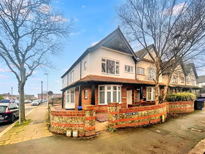 2 Bedroom Flat To Rent In Church Walk, Worthing, BN11