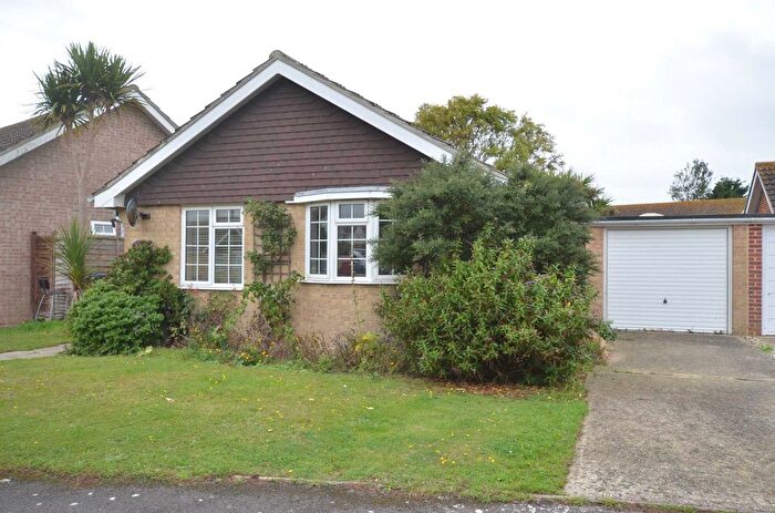 2 Bedroom Bungalow To Rent In Ascot Close, West Wittering, PO20