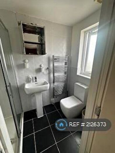 4 Bedroom Terraced House To Rent In Dereham Road, Barking, IG11