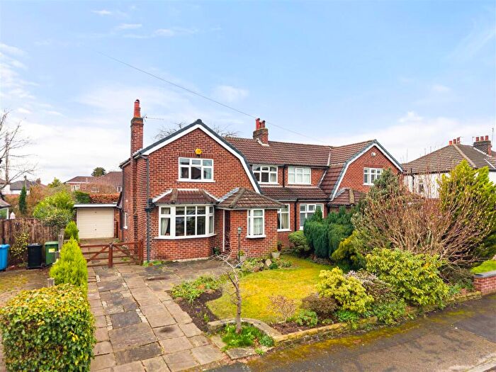 3 Bedroom Semi Detached House For Sale In Brookside Road, Sale, M33