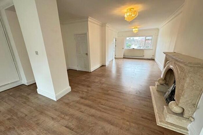 5 Bedroom Terraced House To Rent In Caer Wenault Rhiwbina, CF14