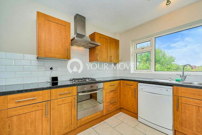 2 Bedroom Flat To Rent In Nelson Road, Twickenham, TW2