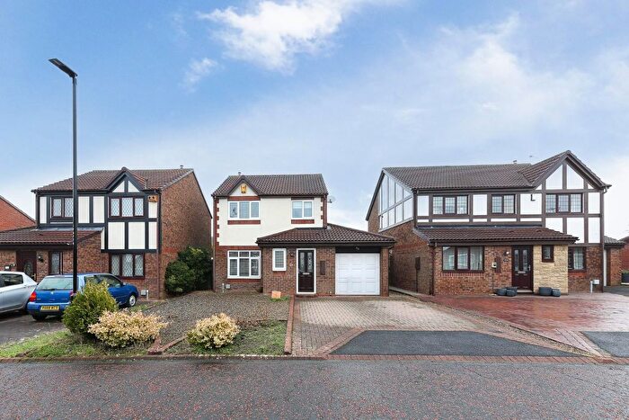 3 Bedroom Detached House For Sale In Blueburn Drive, Killingworth, NE12