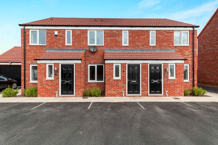 2 Bedroom Town House To Rent In Skylark Way, Clipstone Village, Mansfield, NG21
