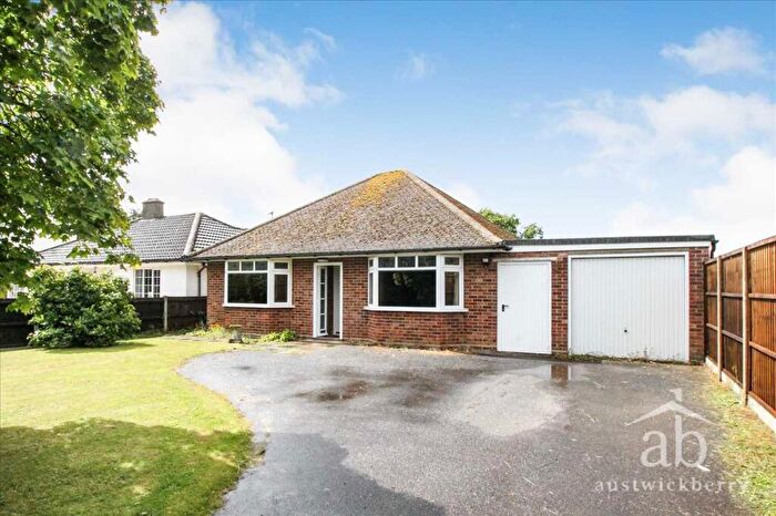 3 Bedroom Bungalow To Rent In Playford Road, Ipswich, IP4