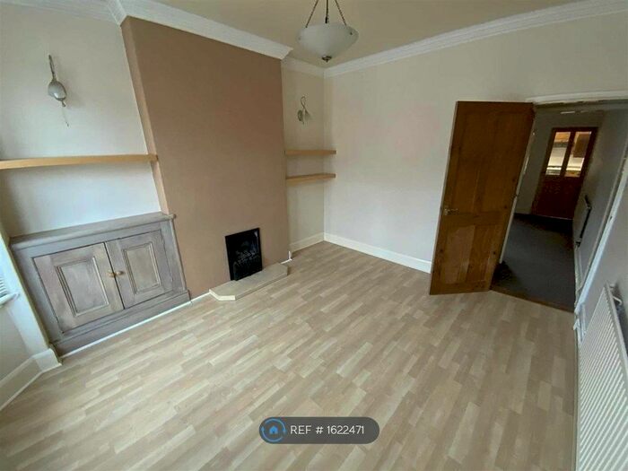 2 Bedroom Terraced House To Rent In Danvers Road, Leicester, LE3