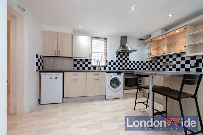 2 Bedroom Flat To Rent In Sutherland Ave, London, W9