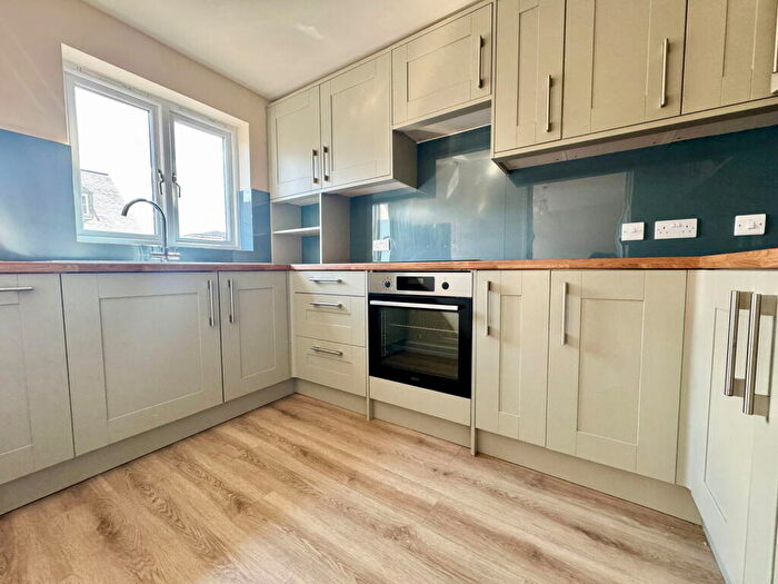 1 Bedroom Retirement Property For Sale In Goddard Court, Cricklade Street, Swindon, SN1