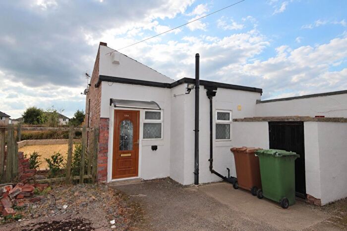 1 Bedroom Detached Bungalow To Rent In Wakefield Road, Fitzwilliam, WF9