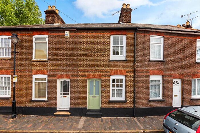 2 Bedroom Terraced House To Rent In Sopwell Lane St. Albans, AL1