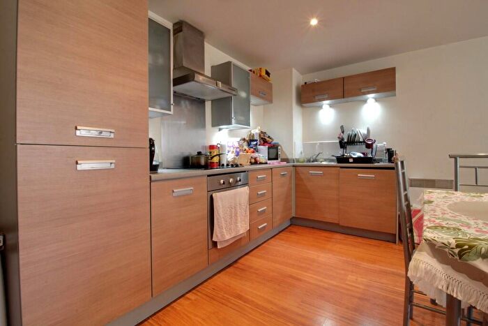 2 Bedroom Apartment To Rent In Quartz Apartments, Hall Street, Jewellery Quarter, B18