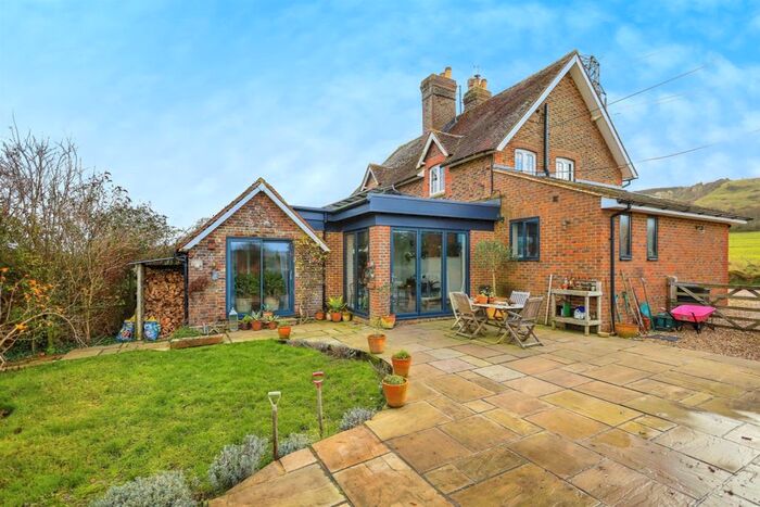 3 Bedroom Semi-Detached House For Sale In Stoneham, Stoneham, Lewes, BN8