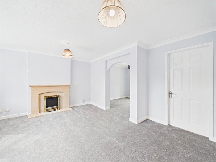 3 Bedroom Detached House To Rent In Buckbury Croft, Shirley, Solihull, B90