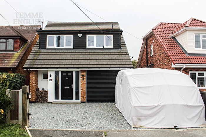 4 Bedroom Detached House To Rent In Wick Beech Avenue, Wickford, SS11