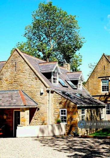 4 Bedroom Semi-Detached House To Rent In Well Bamk Road, Washington, NE37