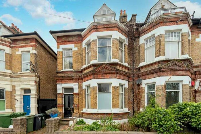 2 Bedroom Flat To Rent In Tierney Road, Streatham Hill, SW2