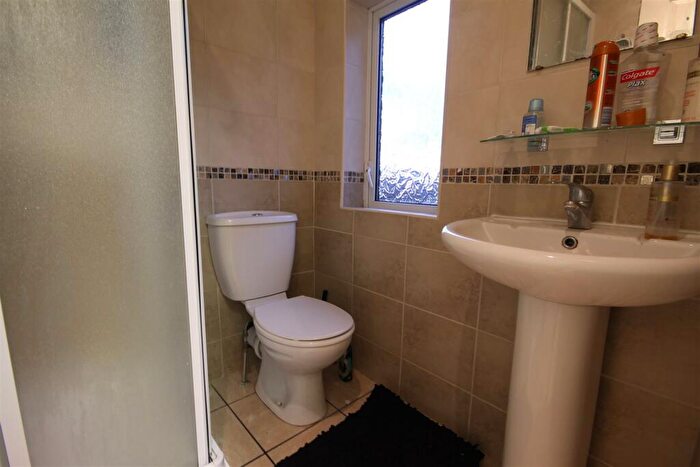 5 Bedroom Maisonette To Rent In Glenthorn Road, Jesmond, NE2