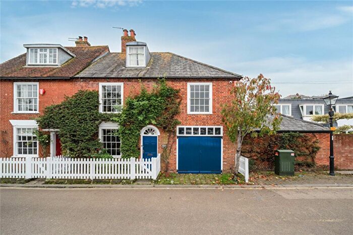 4 Bedroom Semi-Detached House For Sale In Halyards Cottage, Quay Road, Lymington, Hampshire, SO41
