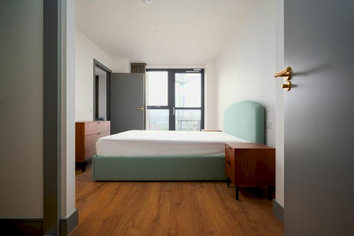 2 Bedroom Flat To Rent In The Gessner, Watermead Way, Tottenham Hale, N17