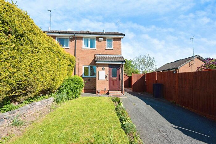 2 Bedroom Semi-Detached House For Sale In Cocksmead Croft, Birmingham, B14