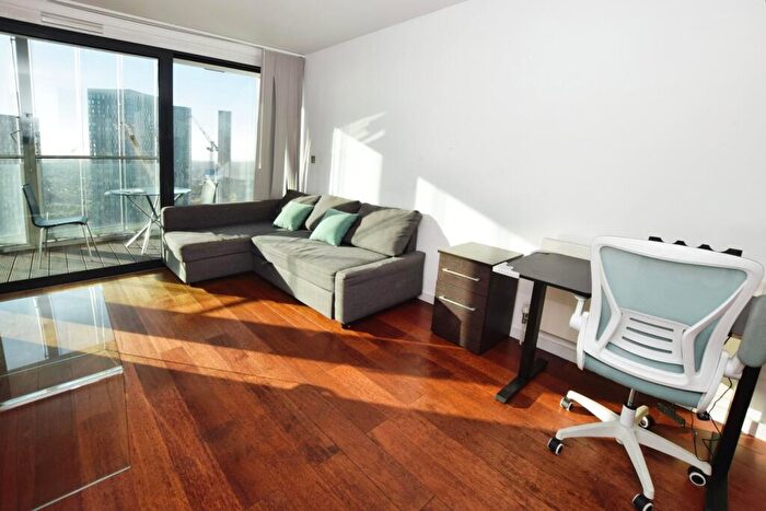 1 Bedroom Flat To Rent In Beetham Tower, Deansgate, Manchester, M3
