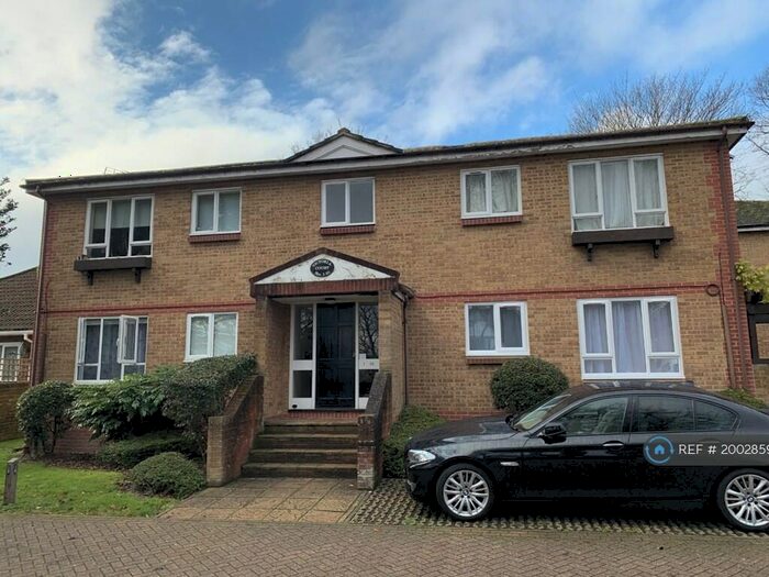 1 Bedroom Flat To Rent In Victoria Street, Maidstone, ME16