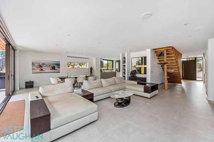 5 Bedroom Detached House To Rent In Twineham, West Sussex, RH17