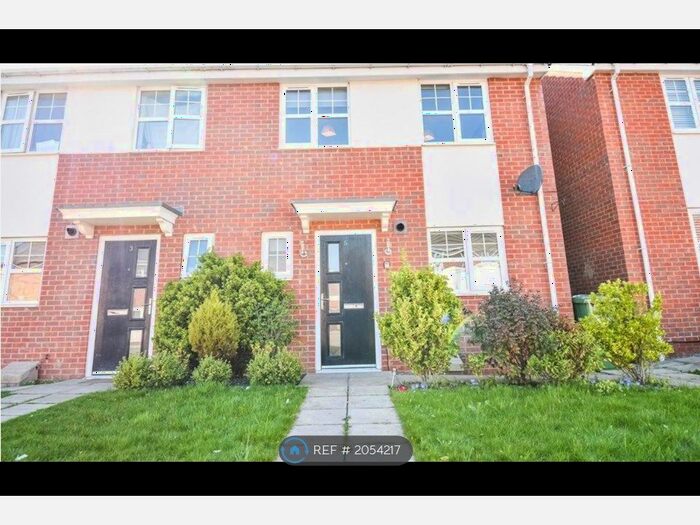 3 Bedroom Semi-Detached House To Rent In Oval View, Middlesbrough, TS4