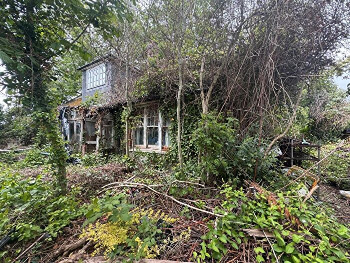 4 Bedroom Detached House For Sale In Pottery Lane, Nutbourne, Chichester, PO18