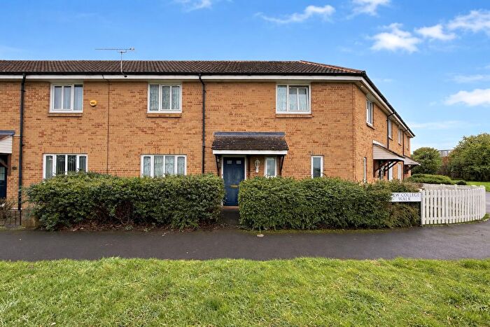 2 Bedroom Terraced House For Sale In New College Walk, Swindon, SN3