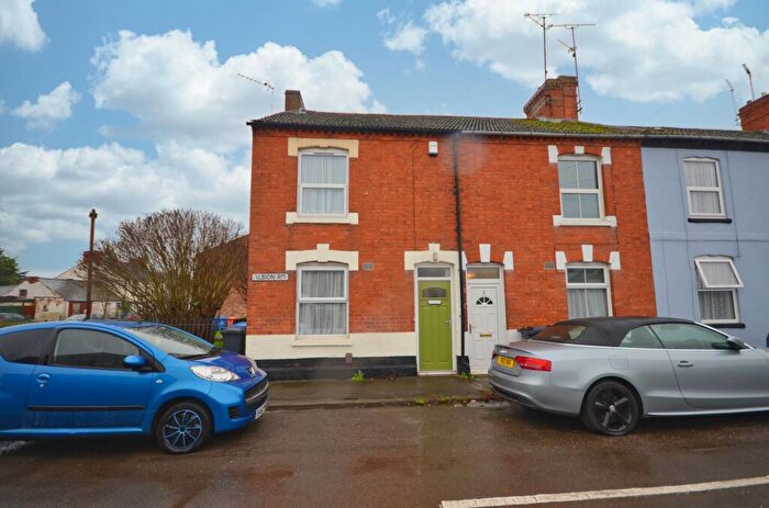 1 Bedroom End Of Terrace House For Sale In Albion Road, Kettering, NN16