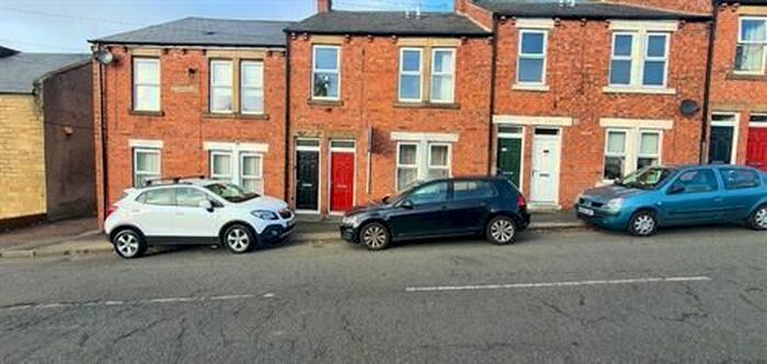 2 Bedroom Flat To Rent In Harras Bank, Birtley, Chester Le Street DH3