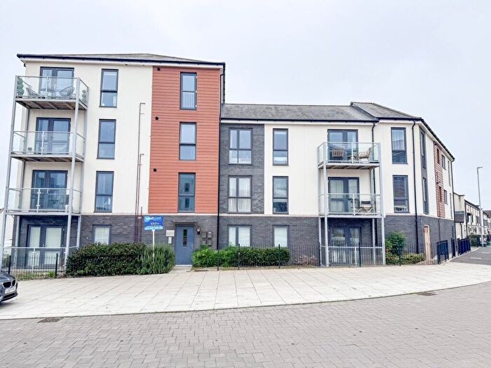 2 Bedroom Apartment For Sale In Mansell Road, Patchway, Bristol, Gloucestershire, BS34