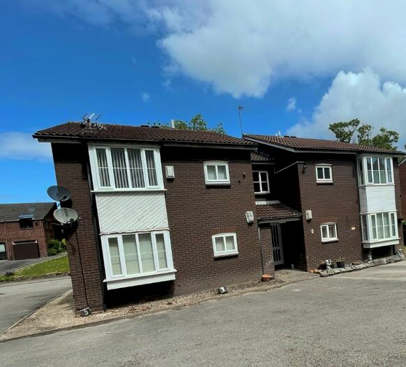 1 Bedroom Flat To Rent In The Dell, Rock Ferry, Wirral, CH42