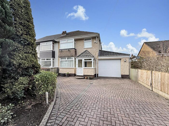 3 Bedroom Semi-Detached House For Sale In Thingwall Drive, Irby, Wirral, CH61