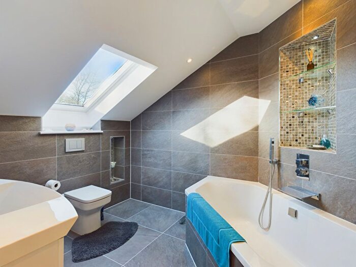 4 Bedroom Barn Conversion For Sale In Wotton Underwood, Aylesbury, Buckinghamshire, HP18