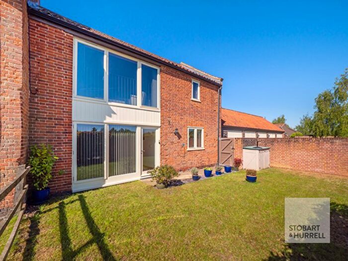 3 Bedroom Barn Conversion For Sale In Laurel Farm Barns, Market Street, Tunstead, Norfolk, NR12