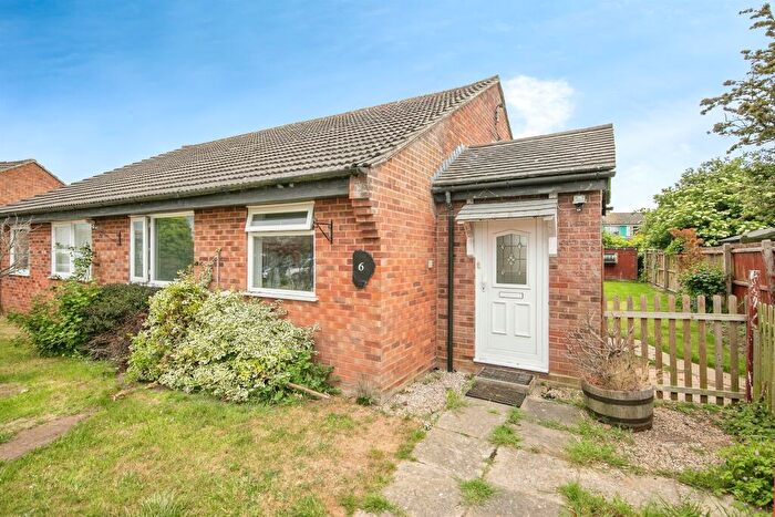 2 Bedroom Semi-Detached Bungalow For Sale In Garden Close, Shotley, Ipswich, IP9