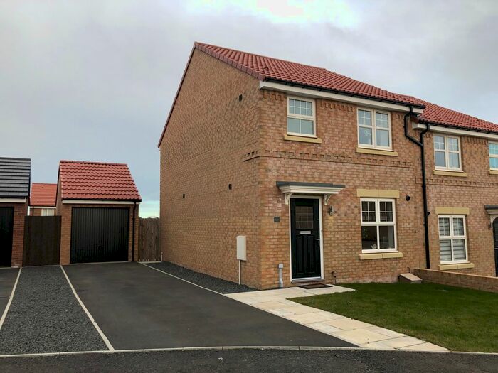 3 Bedroom Semi-Detached House To Rent In Mercers Way, Alnwick, Northumberland NE66