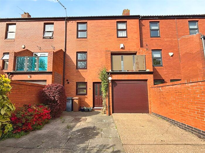 2 Bedroom Terraced House To Rent In Neustadt Court, Lincoln, Lincolnshire, LN2