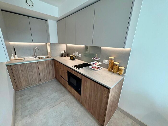 Apartment To Rent In Paradise Street, Birmingham, B1