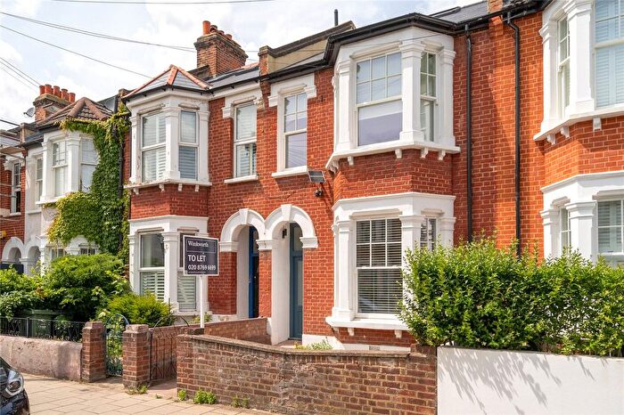 4 Bedroom Terraced House To Rent In Hydethorpe Road, London, SW12