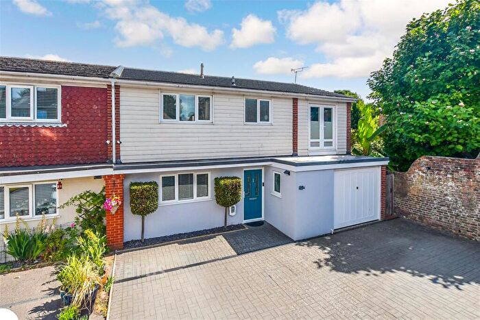 5 Bedroom Semi-Detached House For Sale In London Road, Deal, Kent, CT14