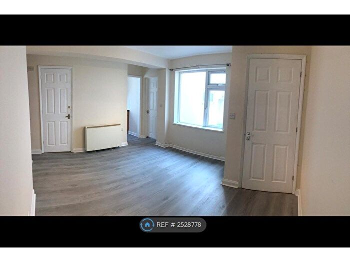 1 Bedroom Flat To Rent In Camden Road, Tunbridge Wells, TN1