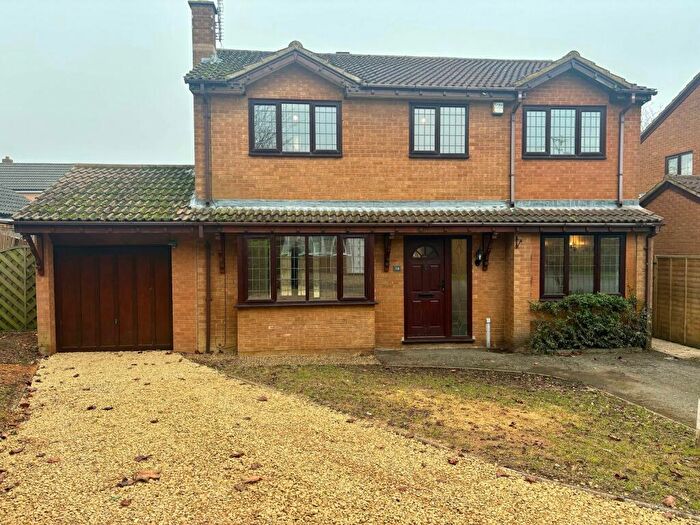 4 Bedroom Detached House To Rent In Quantock Close, Barton Seagrave, NN15