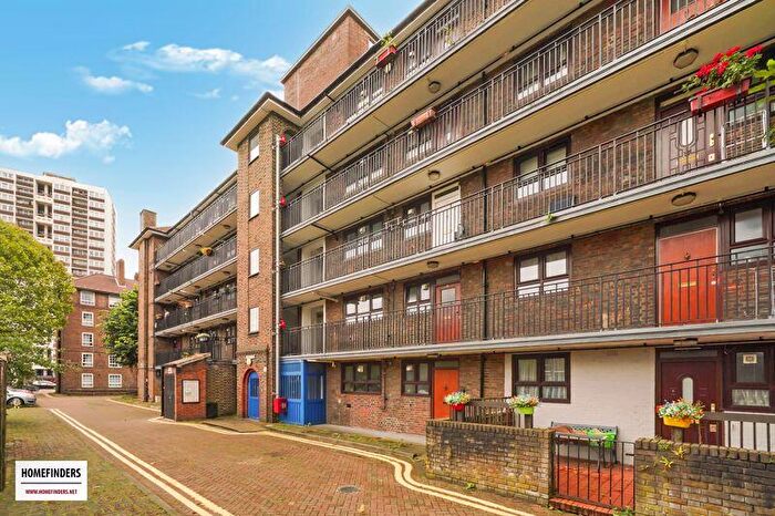1 Bedroom Flat To Rent In Provost Estate, Old Street, N1