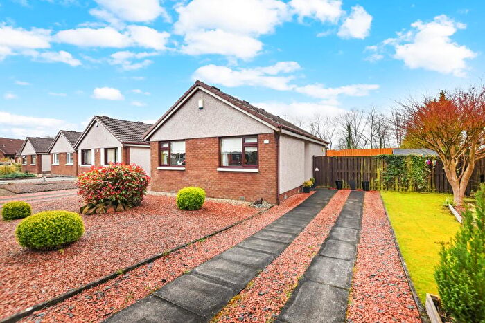 2 Bedroom Bungalow For Sale In Woodmill, Kilwinning, KA13